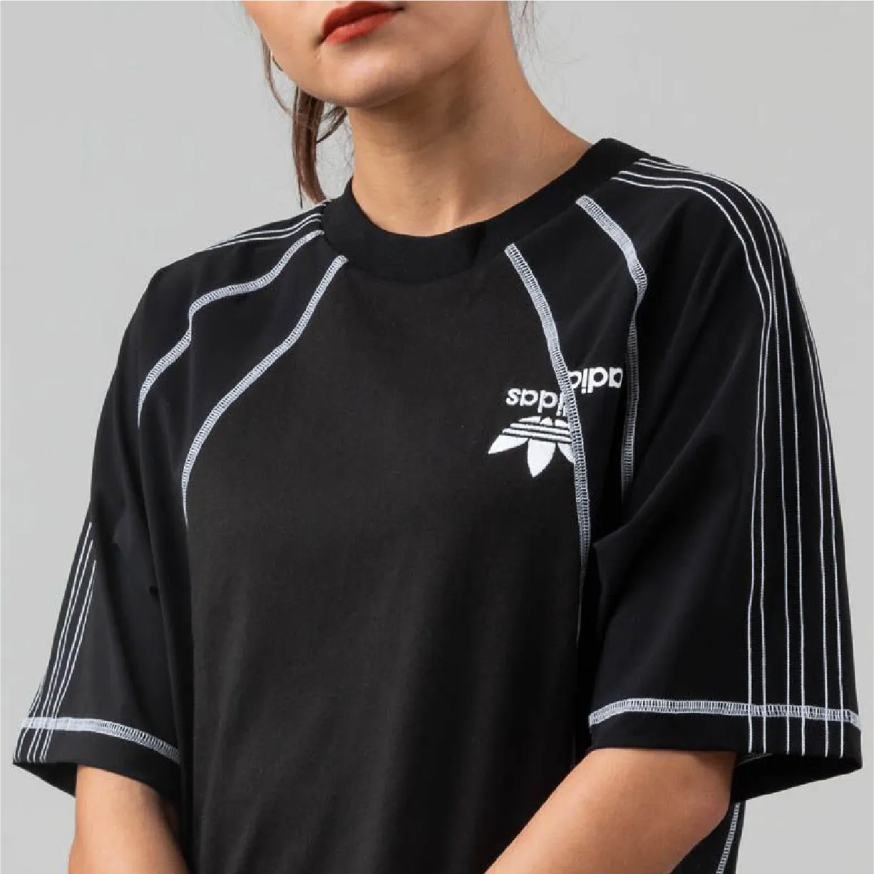 Alexander Wang  |Street Style Designers T-Shirts