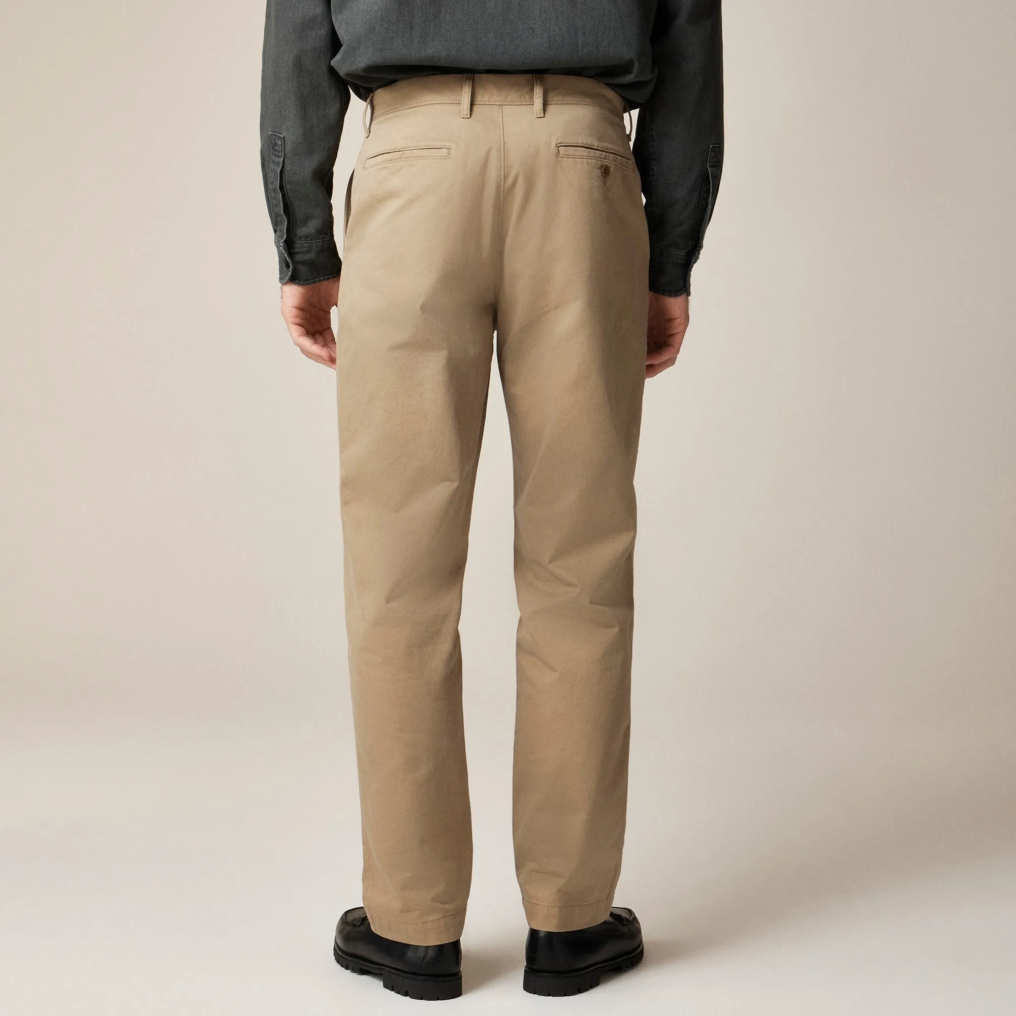 Broken-in Straight chino pant