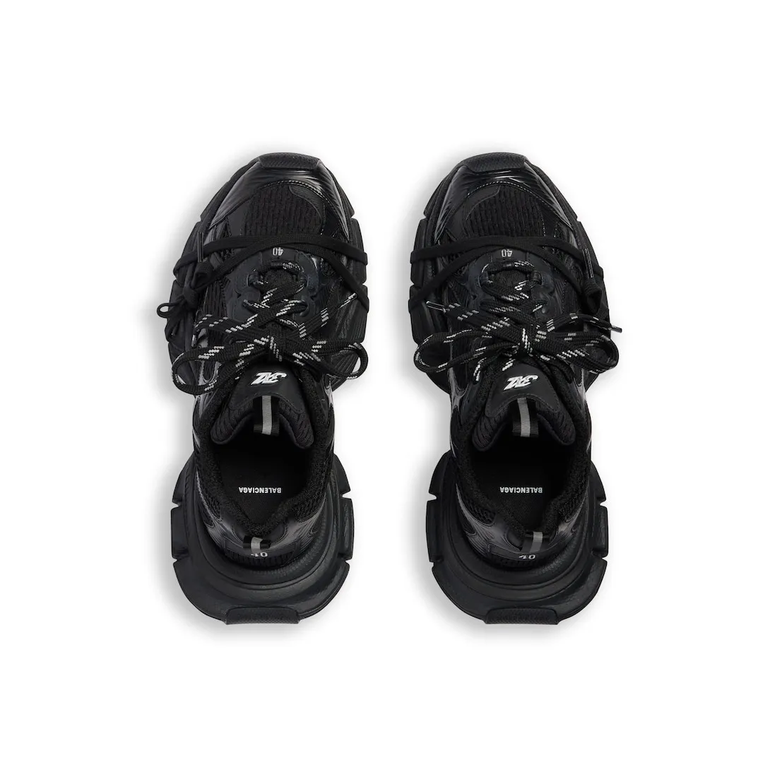      Women's 3xl Sneaker in Black 